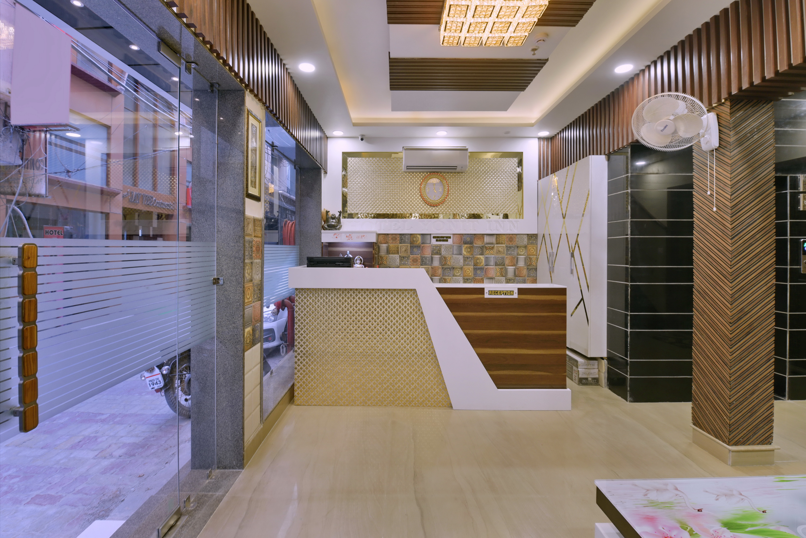 Hotel Yoint Reception